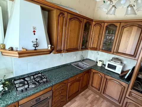 квартира за адресою Свободи просп. (60-річчя Жовтня), 62