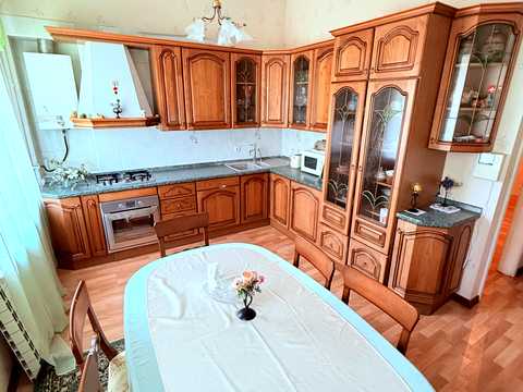 квартира за адресою Свободи просп. (60-річчя Жовтня), 62