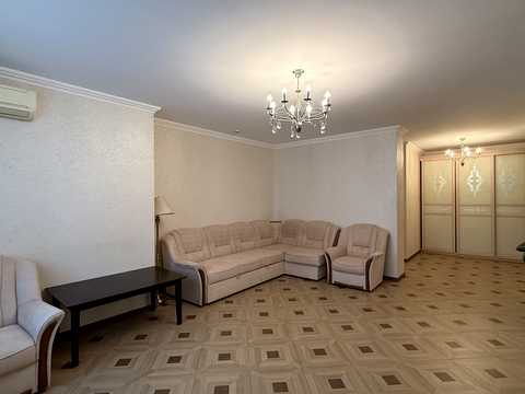 квартира за адресою Срібнокільська вул., 1
