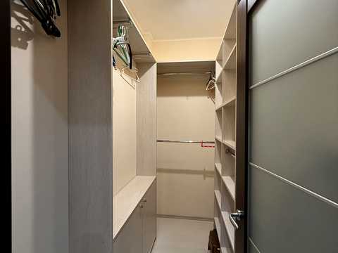 квартира за адресою Кадетський Гай вул., 6