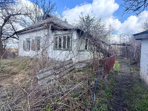 будинок за адресою Набережна, 23