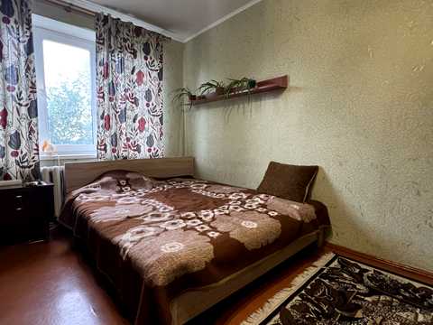 квартира за адресою Андрія Первозванного вул. (Стахурського), 80
