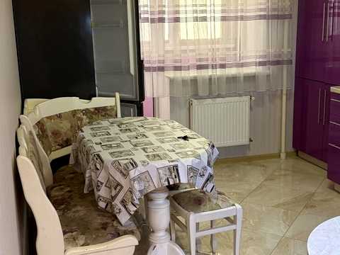квартира за адресою Боголюбова вул., 4