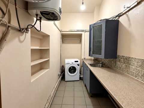 коммерческая по адресу Леси Украинки ул., 34