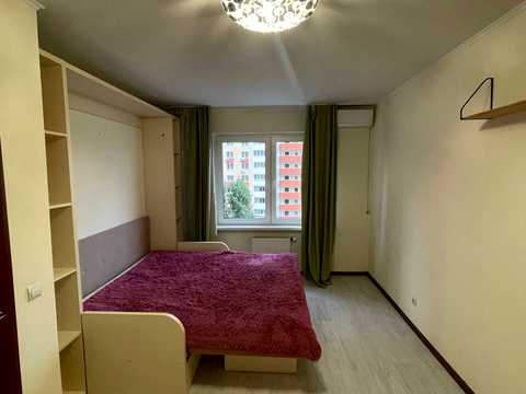 квартира за адресою Софії Русової вул., 7