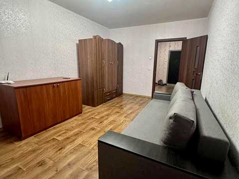 квартира за адресою Здолбунівська вул., 13
