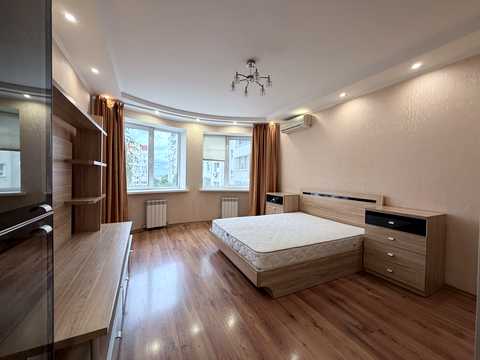 квартира за адресою Євгена Чикаленка вул., 59г/1