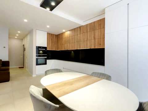 квартира за адресою Регенераторна вул., 4 к11
