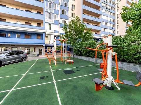 квартира за адресою Кирило-Мефодіївська вул., 2