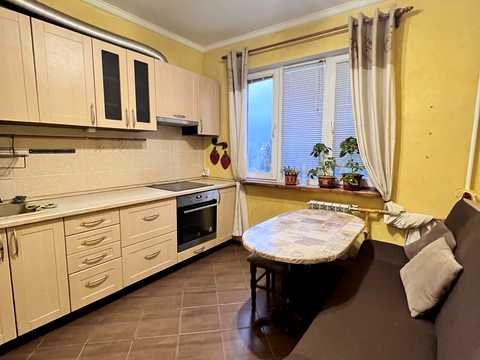 квартира за адресою Європейського Союзу просп. (Правди), 17-Б