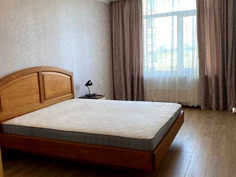 квартира за адресою Юнацька вул., 4