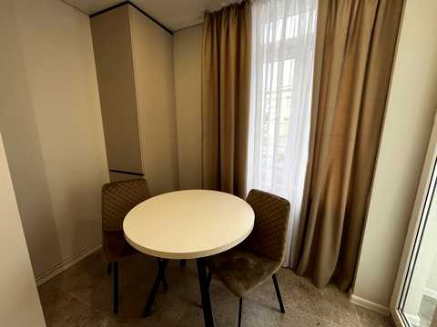 квартира за адресою Злуки просп., 7