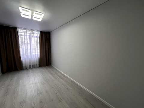 квартира за адресою Злуки просп., 7