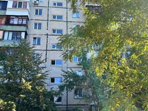 квартира за адресою Мілютенка вул., 44-Б