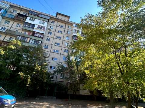 квартира за адресою Мілютенка вул., 44-Б