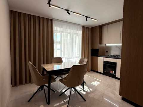 квартира за адресою Довженка вул., 24