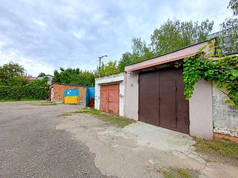паркомісце за адресою Рятувальників вул. (Олега Кошового), 4