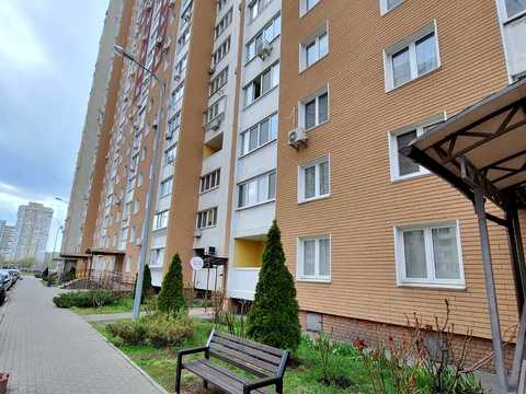 квартира за адресою Здолбунівська вул., 13