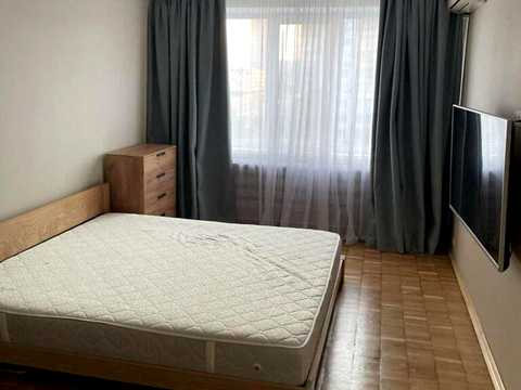 квартира по адресу Оболонская пл. (Дружбы Народов СССР), 5