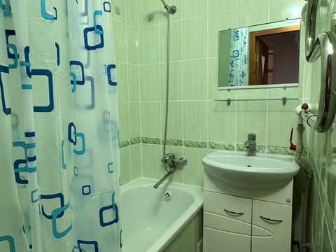 квартира за адресою Нескорених вул. (Героїв Праці), 52