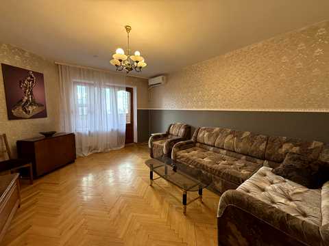 квартира за адресою Загорівська вул. (Багговутівська), 8/10