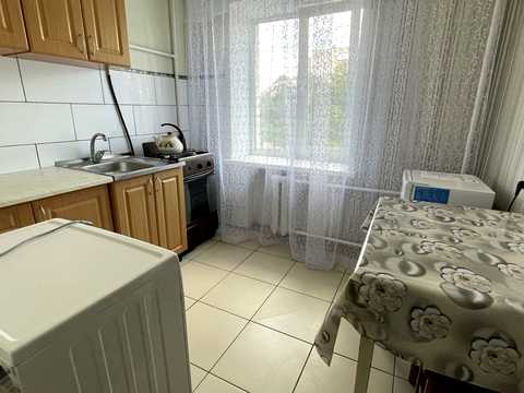 квартира за адресою Ялтинська вул., 6