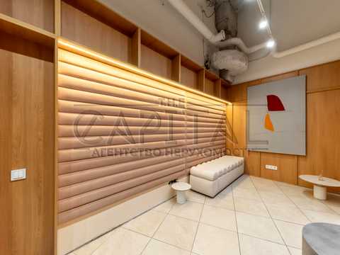 комерційна за адресою Буслівська вул., 12