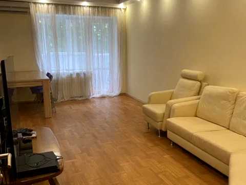 квартира за адресою Писаржевського вул., 3