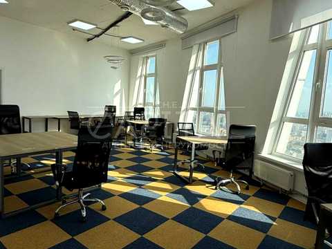 коммерческая по адресу Кловский спуск, 7а