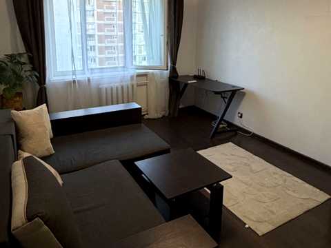 квартира по адресу Ревуцкого ул., 34-А