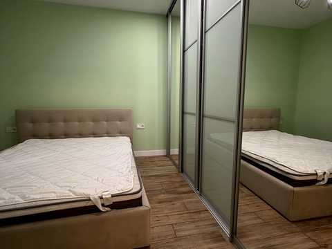 квартира за адресою Михайла Максимовича вул. (Онуфрія Трутенка), 28-Д