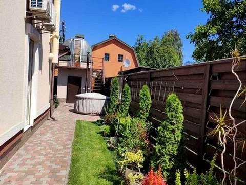 будинок за адресою Київ, Автопаркова вул.