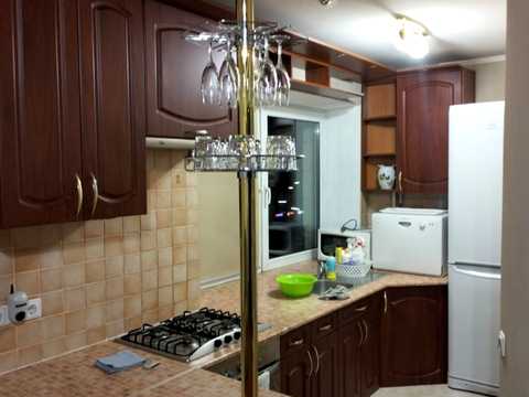 квартира за адресою Леоніда Каденюка просп. (Юрія Гагаріна), 12/1