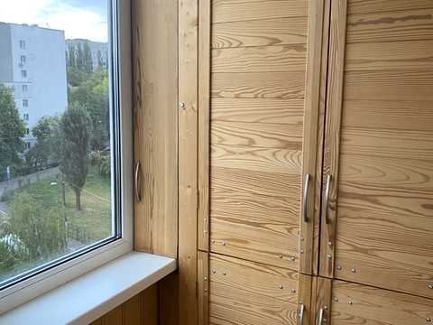 квартира за адресою Феодосійська вул., 3-В