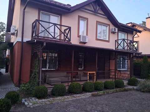 дом по адресу Леся Курбаса просп.