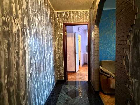 квартира за адресою Київ, Казарменна вул. (Григорія Андрющенка), 7/19