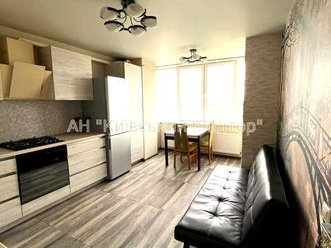 квартира за адресою Оксамитова вул., 20-Г