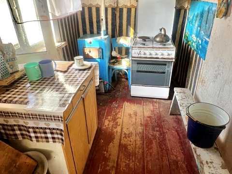 будинок за адресою с. Плоске, Центральна