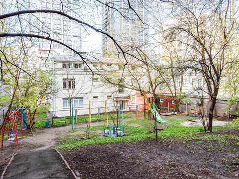 квартира за адресою Василя Тютюнника вул. (Анрі Барбюса), 22-26