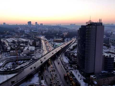 коммерческая по адресу Степана Бандеры просп. (Московський), 9б