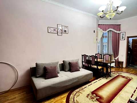 квартира за адресою Короля Данила пл., 14