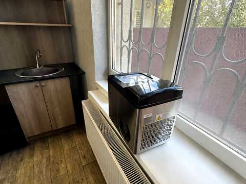 комерційна за адресою Ромни, вул.Свободи, 52