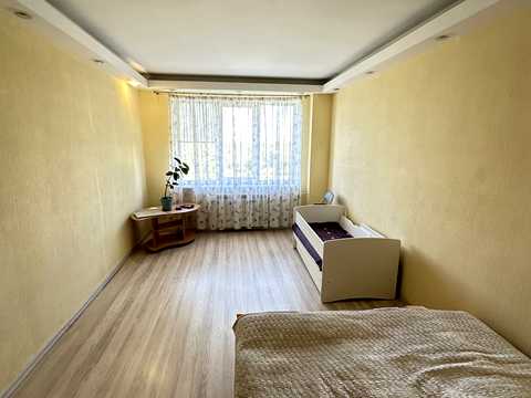квартира за адресою Київ, Райдужна вул., 11