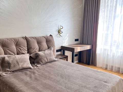 квартира по адресу Червоной Калины просп., 56