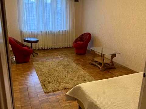 квартира по адресу Патриарха Мстислава Скрипника ул. (Миколи Островського), 13