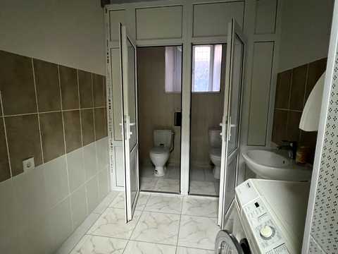 коммерческая по адресу Старопортофранковская ул. (Комсомольська), 97