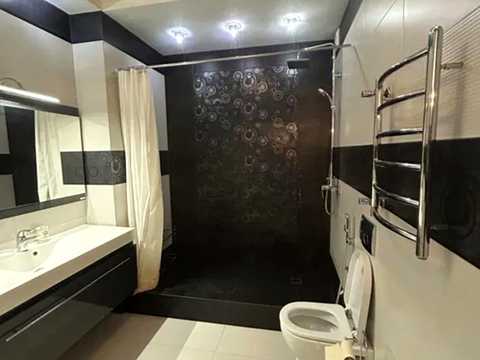 квартира за адресою Феодосійська вул., 3-В