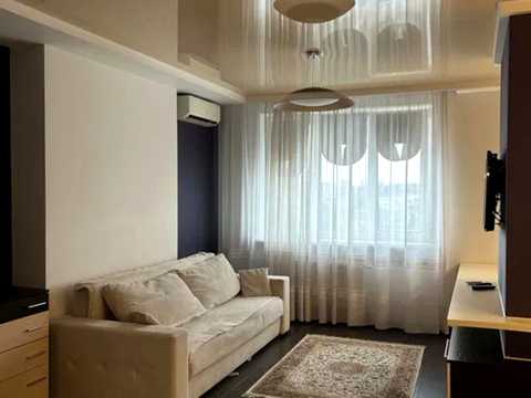 квартира за адресою Феодосійська вул., 3-В
