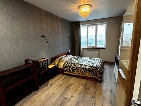 квартира по адресу Победы просп., 86