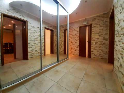 квартира по адресу Анны Ахматовой ул., 35